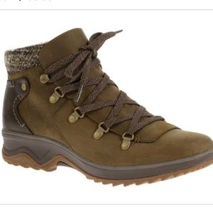 Merrell Eventyr Bluff Waterproof